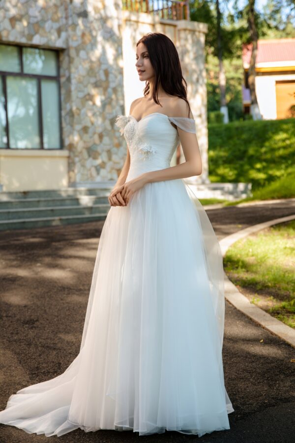 Vintage-Inspired Wedding Gown with Lace Floral Appliqué