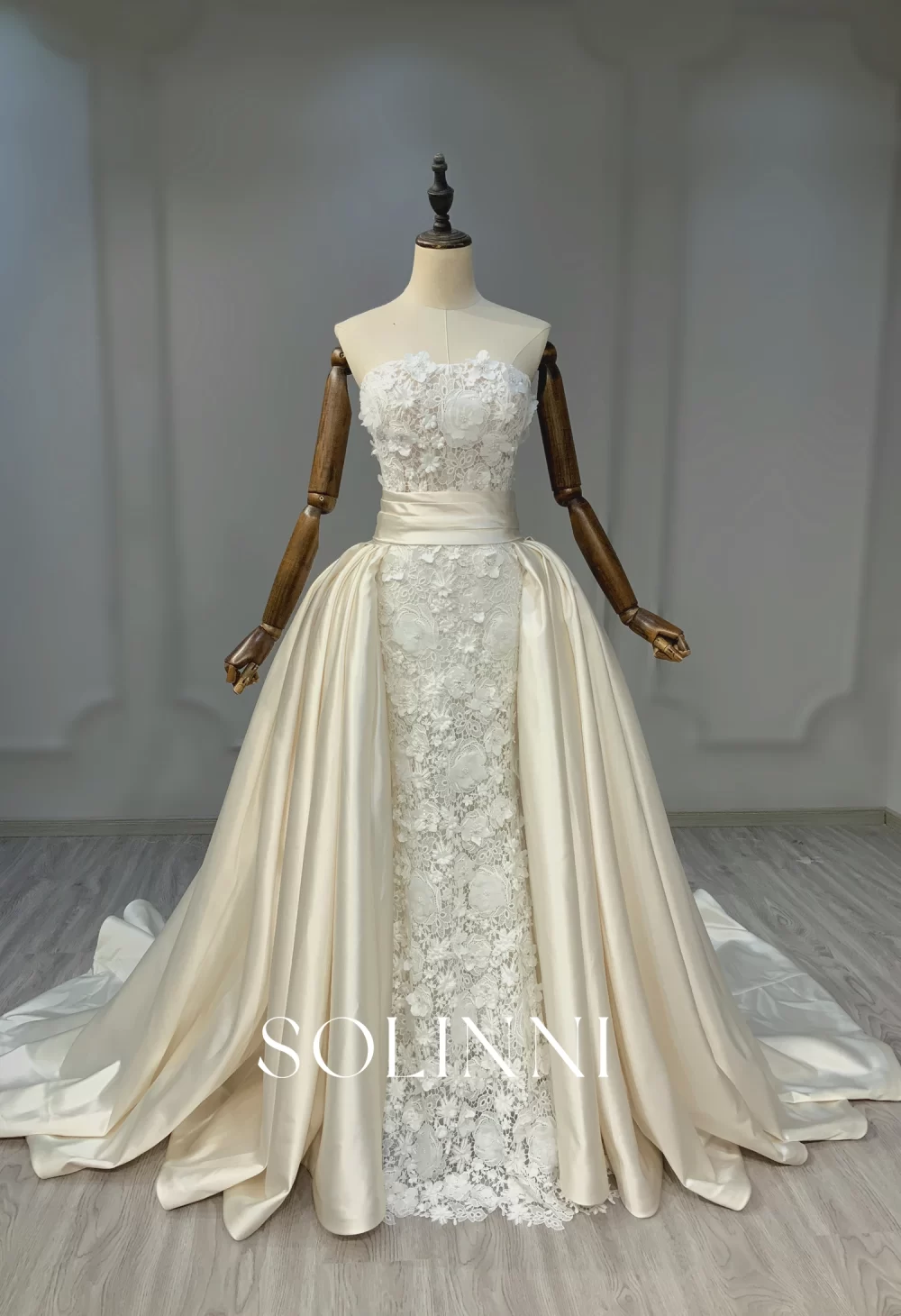 Lace Ball Gown with Detachable Champaign Satin Train