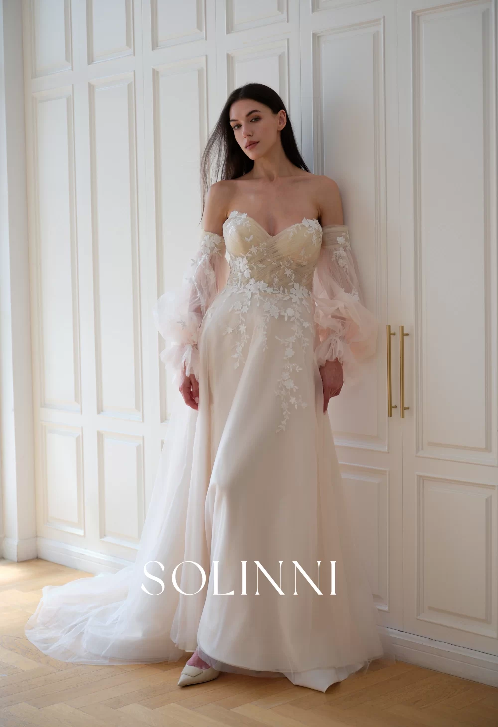 Lumina – Pink Wedding Dress with Detachable Sleeves