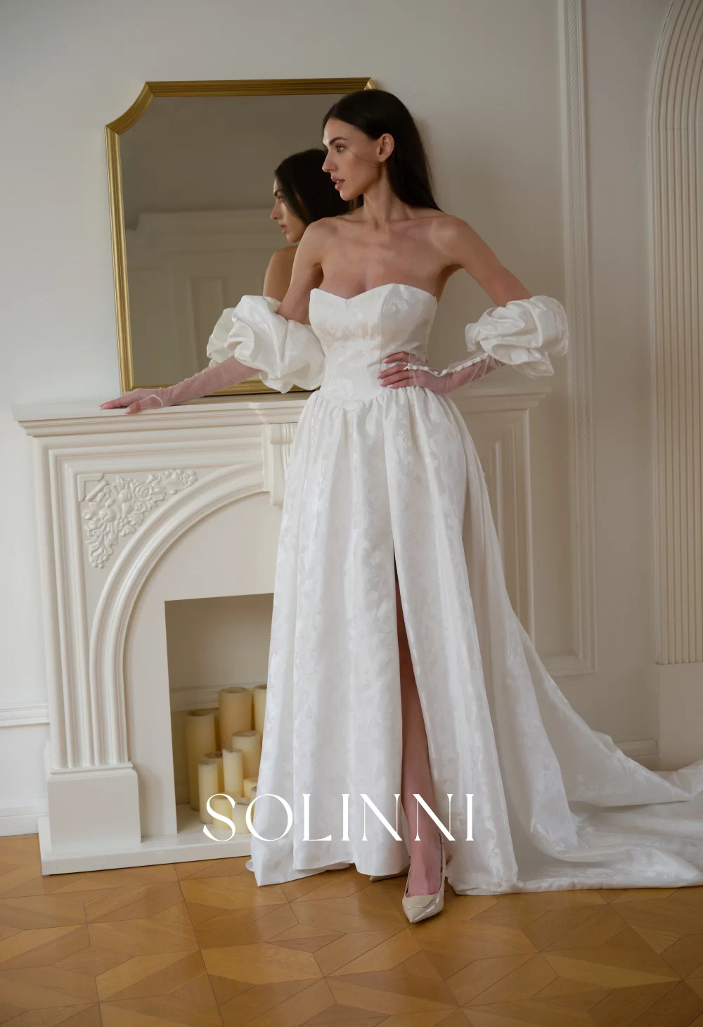 Selin – Jacquard Wedding Dress with Basque Waist and Slit