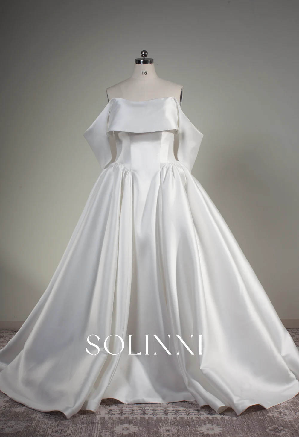 SOLINNI-Naveen-cat-eye-basque-waist-mikado-3050-4